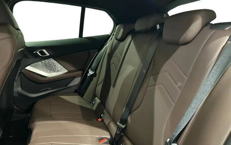 BMW 1 серия, 2025 год, 6 000 000 рублей, 5 фотография