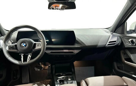 BMW 1 серия, 2025 год, 6 000 000 рублей, 17 фотография