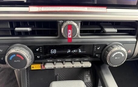 Toyota 4Runner, 2025 год, 9 404 000 рублей, 15 фотография