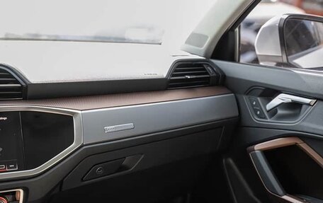 Audi Q3, 2022 год, 3 100 000 рублей, 13 фотография