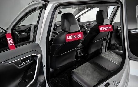 Toyota RAV4, 2025 год, 4 600 000 рублей, 18 фотография