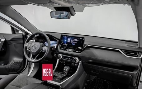 Toyota RAV4, 2025 год, 4 600 000 рублей, 10 фотография