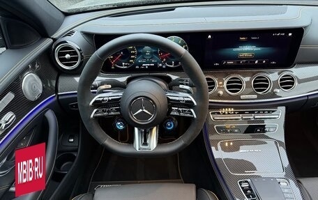 Mercedes-Benz E-Класс AMG, 2023 год, 16 750 000 рублей, 12 фотография