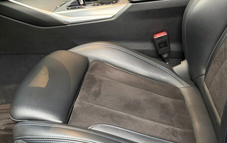 BMW 3 серия, 2019 год, 4 100 000 рублей, 23 фотография