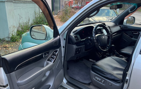 Toyota Land Cruiser Prado 120 рестайлинг, 2003 год, 1 700 000 рублей, 19 фотография