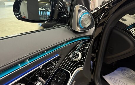 Mercedes-Benz S-Класс, 2025 год, 25 000 000 рублей, 17 фотография