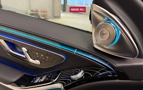 Mercedes-Benz S-Класс, 2025 год, 25 000 000 рублей, 19 фотография