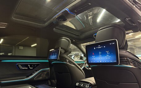 Mercedes-Benz S-Класс, 2025 год, 25 000 000 рублей, 33 фотография