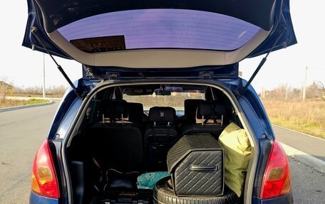 Toyota Corolla Verso I, 2003 год, 650 000 рублей, 8 фотография