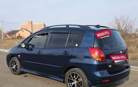 Toyota Corolla Verso I, 2003 год, 650 000 рублей, 12 фотография