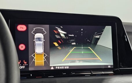 Volkswagen Golf VIII, 2022 год, 2 390 000 рублей, 19 фотография