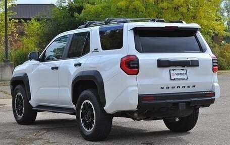 Toyota 4Runner, 2025 год, 9 399 000 рублей, 4 фотография