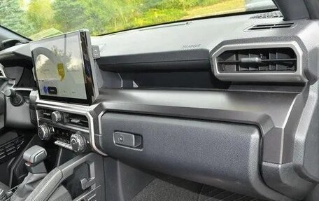 Toyota 4Runner, 2025 год, 9 399 000 рублей, 13 фотография