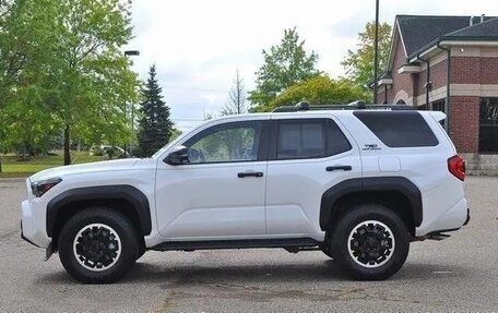Toyota 4Runner, 2025 год, 9 399 000 рублей, 5 фотография