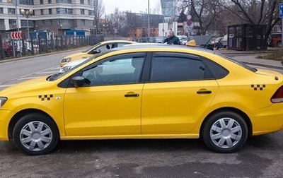 Volkswagen Polo VI (EU Market), 2018 год, 800 000 рублей, 1 фотография