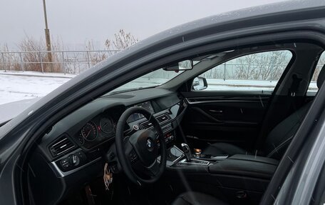 BMW 5 серия, 2010 год, 1 750 000 рублей, 11 фотография