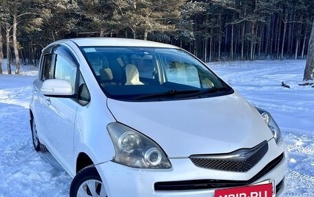 Toyota Ractis I, 2009 год, 575 000 рублей, 5 фотография