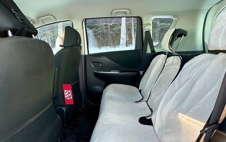 Toyota Ractis I, 2009 год, 575 000 рублей, 13 фотография