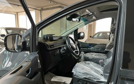 Hyundai Staria, 2024 год, 2 фотография