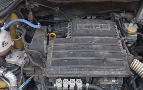 Volkswagen Polo VI (EU Market), 2018 год, 800 000 рублей, 13 фотография