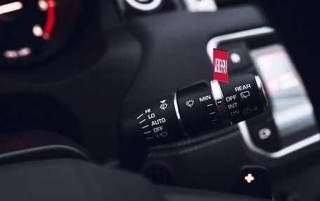 Land Rover Range Rover Evoque I, 2017 год, 2 750 000 рублей, 19 фотография