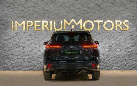 Toyota Highlander, 2025 год, 5 850 000 рублей, 8 фотография