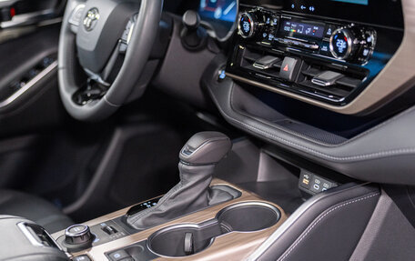 Toyota Highlander, 2025 год, 5 850 000 рублей, 18 фотография