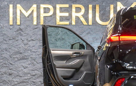 Toyota Highlander, 2025 год, 5 850 000 рублей, 25 фотография