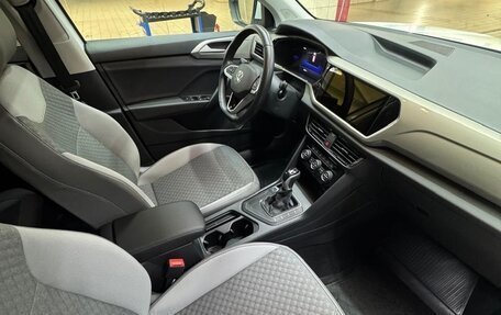 Volkswagen Taos, 2022 год, 3 100 000 рублей, 15 фотография