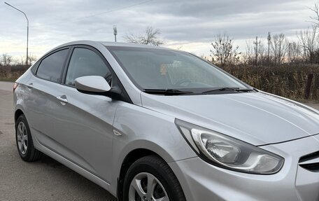 Hyundai Solaris II рестайлинг, 2011 год, 790 000 рублей, 4 фотография