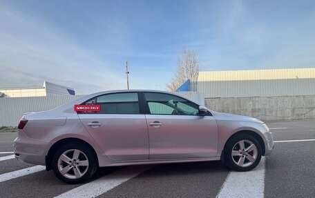 Volkswagen Jetta VI, 2012 год, 1 150 000 рублей, 3 фотография