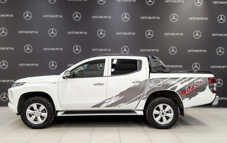 Mitsubishi L200 IV рестайлинг, 2022 год, 4 010 000 рублей, 8 фотография