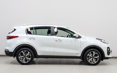 KIA Sportage IV рестайлинг, 2020 год, 2 750 000 рублей, 4 фотография