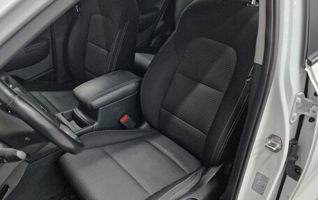 KIA Sportage IV рестайлинг, 2020 год, 2 750 000 рублей, 20 фотография