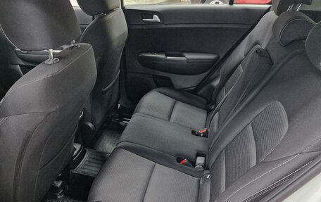 KIA Sportage IV рестайлинг, 2020 год, 2 750 000 рублей, 18 фотография
