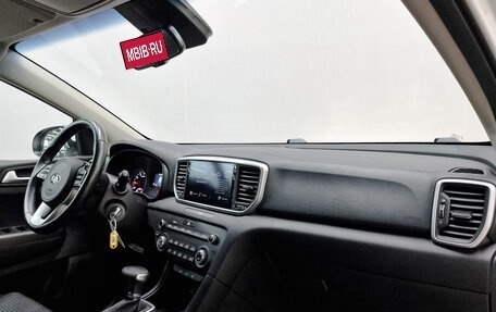 KIA Sportage IV рестайлинг, 2020 год, 2 750 000 рублей, 13 фотография