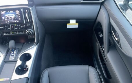 Lexus LX, 2025 год, 22 490 000 рублей, 10 фотография