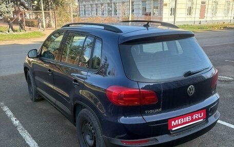 Volkswagen Tiguan I, 2011 год, 810 000 рублей, 6 фотография