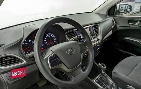 Hyundai Solaris II рестайлинг, 2018 год, 1 490 000 рублей, 13 фотография