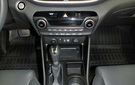 Hyundai Tucson III, 2020 год, 2 300 000 рублей, 9 фотография