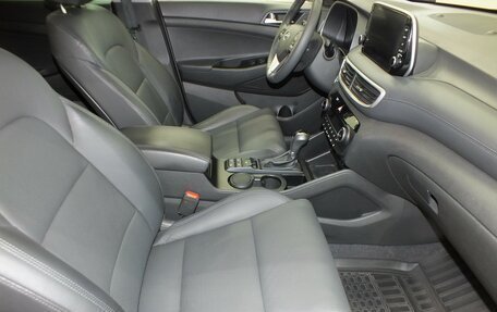 Hyundai Tucson III, 2020 год, 2 300 000 рублей, 19 фотография