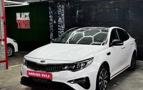 KIA Optima IV, 2019 год, 2 250 000 рублей, 3 фотография