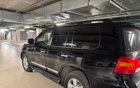 Toyota Land Cruiser 200, 2012 год, 3 100 000 рублей, 8 фотография