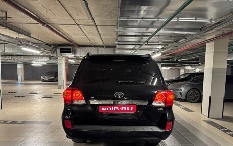 Toyota Land Cruiser 200, 2012 год, 3 100 000 рублей, 7 фотография