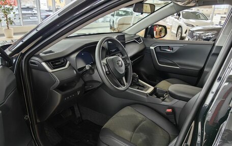 Toyota RAV4, 2025 год, 4 550 000 рублей, 11 фотография