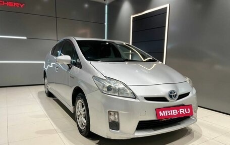 Toyota Prius, 2011 год, 745 000 рублей, 7 фотография