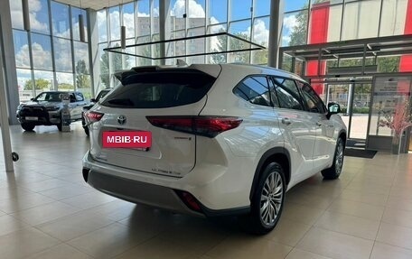 Toyota Highlander, 2024 год, 8 450 000 рублей, 7 фотография