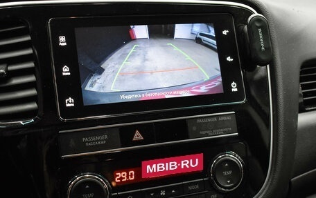 Mitsubishi Outlander III рестайлинг 3, 2018 год, 2 290 000 рублей, 14 фотография