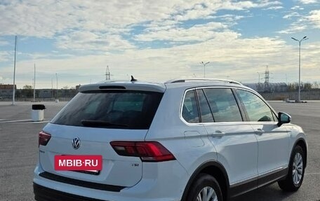 Volkswagen Tiguan II, 2017 год, 2 350 000 рублей, 3 фотография