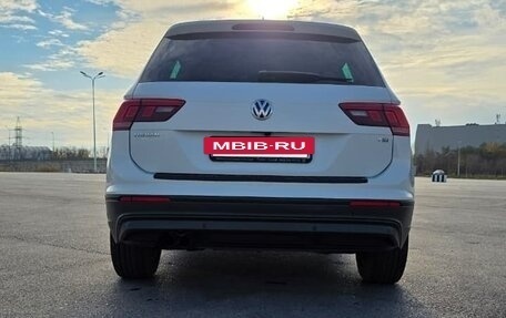 Volkswagen Tiguan II, 2017 год, 2 350 000 рублей, 5 фотография